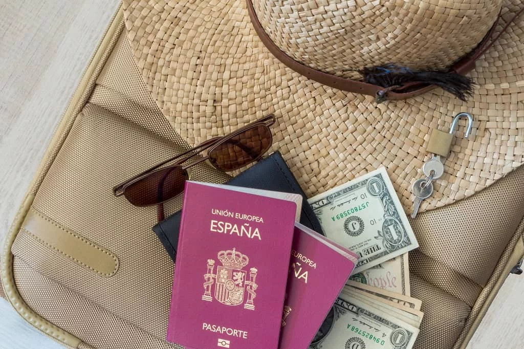 Immigrate to Spain from the UK
